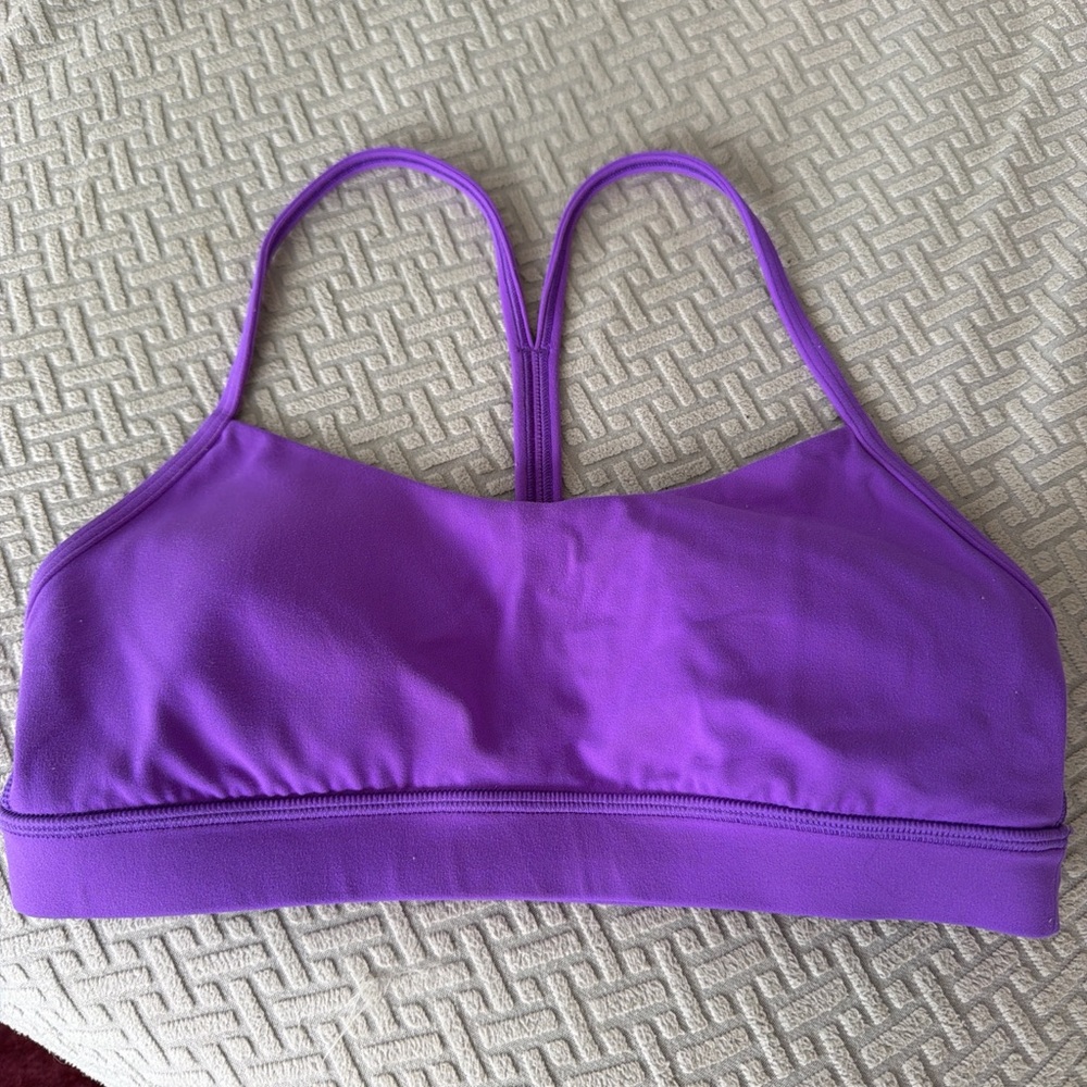 Lululemon flow y bra!